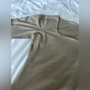 A&F Long-Sleeve Seamless Fabric Scoopneck Bodysuit